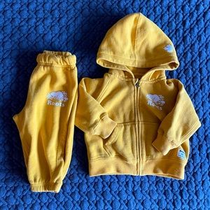 Roots baby • yellow sweatsuit 2 piece • 6-12m